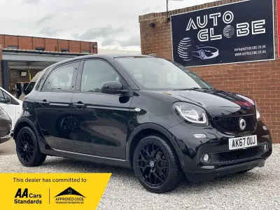 Used Smart ForFour Premium 90 HP (66 kW) 2017 Black Hatchback