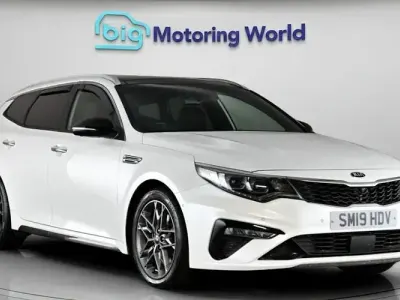 Used Kia Optima GT-Line S 136 HP (100 kW) 2019 White Estate