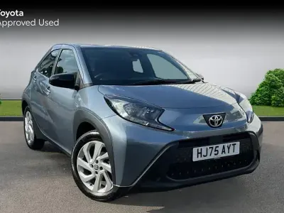 Used Toyota Aygo X PURE 72 HP (52 kW) 2025 Grey SUV