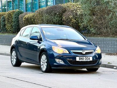 Used Vauxhall Astra 2011 Blue Hatchback