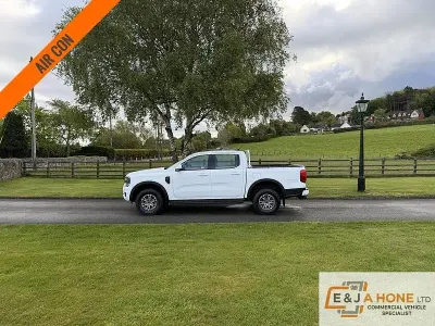 Gebraucht Ford Ranger XLT 170 PS (125 kW) 2023 Weiß Pickup