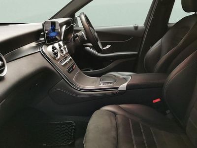 Mercedes GLC220