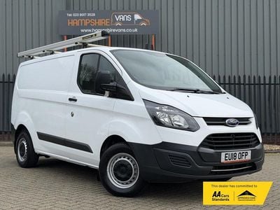 Used Ford Transit Custom 105 HP (77 kW) 2018 White Van