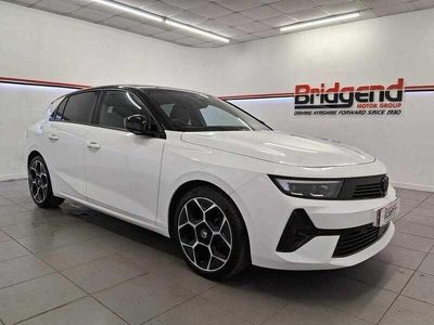 Used Vauxhall Astra Ultimate 2024 White Hatchback