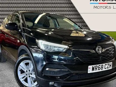 Used Vauxhall Grandland X S 131 HP (96 kW) 2018 Black SUV