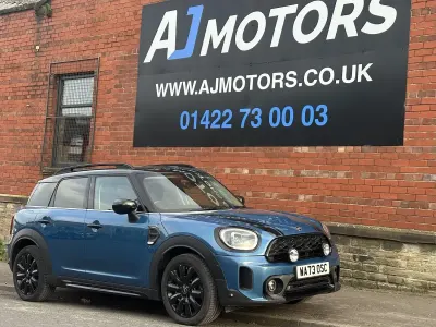 Used Mini Cooper Countryman Classic 136 HP (100 kW) 2023 Blue SUV