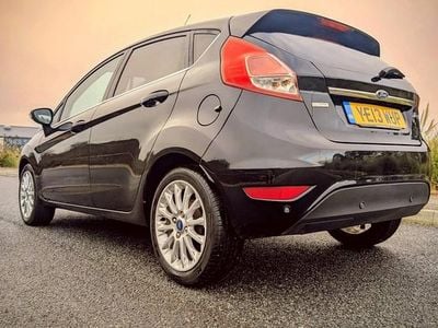 Used Ford Fiesta Titanium X 125 HP (91 kW) 2013 Black Hatchback