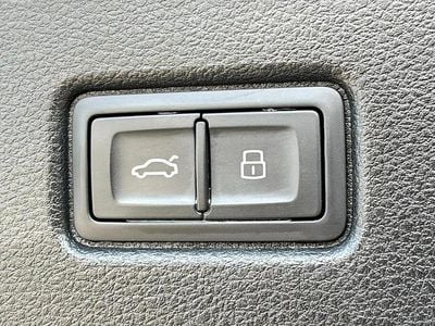 Used Audi Q5 Sportback Comfort 204 HP (150 kW) 2022 Grey SUV