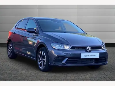 Used VW Polo Life 95 HP (69 kW) 2023 Smokey grey Hatchback
