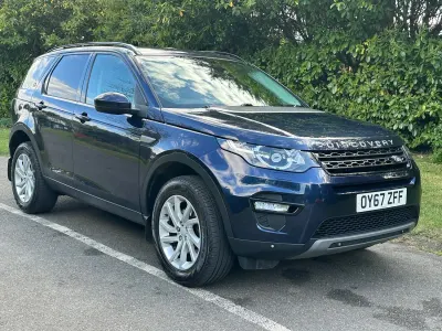 Used Land Rover Discovery 5 SE 177 HP (130 kW) 2017 Blue SUV