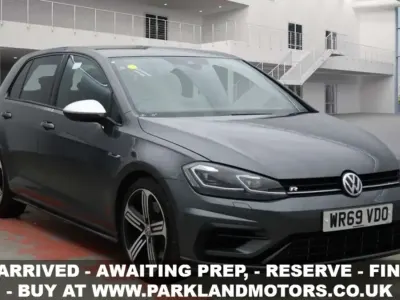 Usado VW Golf VII R 2019 Gris Utilitario