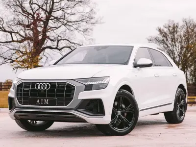 Used Audi Q8 S-Line 286 HP (210 kW) 2019 White SUV