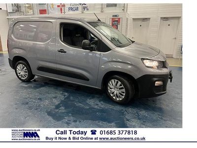 Grey Used 2019 Peugeot Partner MPV | £7,010 (Fair price)