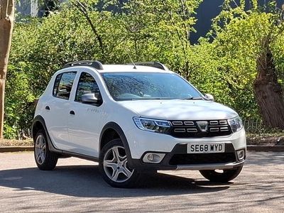 Begagnad Dacia Sandero Essentiel 90 HK (66 kW) 2019 Vit Halvkombi