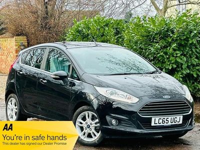 Black Used 2015 Ford Fiesta Zetec Hatchback | £7,790 (Fair price)