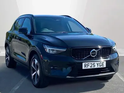 Used Volvo XC40 Plus 197 HP (144 kW) 2025 Black SUV