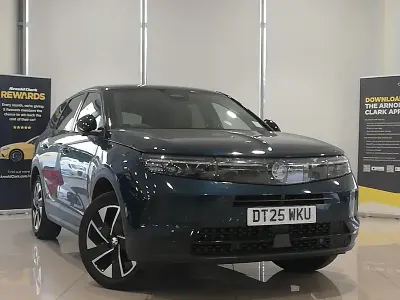 Used Vauxhall Grandland X 136 HP (100 kW) 2025 Blue SUV