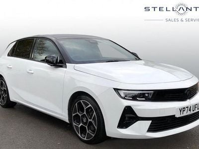 Blue Used 2025 Vauxhall Astra Ultimate Hatchback | £19,958 (Good price)