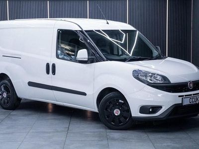 Begagnad Fiat Doblò S 105 HK (77 kW) 2021 Vit Minibuss