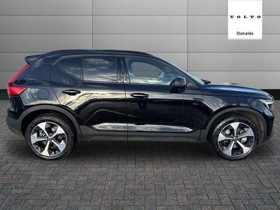 Usado Volvo XC40 Plus 194 CV (142 kW) 2025 Negro SUV