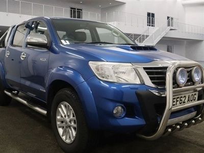 used Toyota HiLux 3.0 D 4D Invincible Pickup Diesel Auto 4WD 4dr Just 44,615 Miles from New / Full Leather Upholster