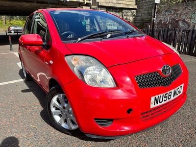 Used Toyota Yaris 88 HP (64 kW) 2008 Red Hatchback
