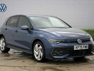 Used VW Golf VIII GTE 272 HP (200 kW) 2025