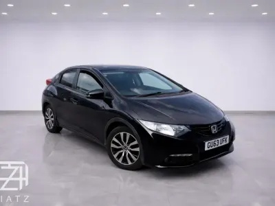 Begagnad Honda Civic SR 120 HK (88 kW) 2013 Svart Halvkombi