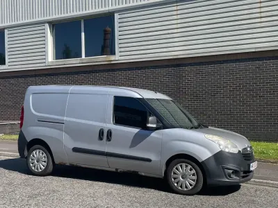 Used Vauxhall Combo 2013 Silver MPV