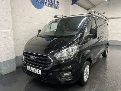 Used Ford Transit Custom Limited 130 HP (95 kW) 2021 Black Van