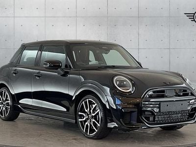 Used Mini Cooper Hatch 113 kW (154 HP) 2025 Black Hatchback