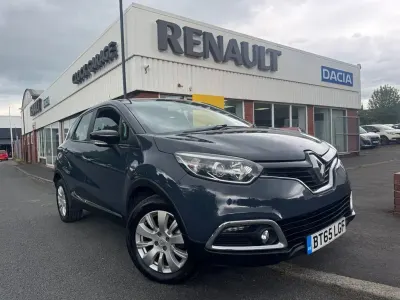 Used Renault Captur Expression+ 90 HP (66 kW) 2015 Blue SUV