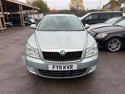 Used Skoda Octavia Elegance 160 HP (117 kW) 2011 Green Estate