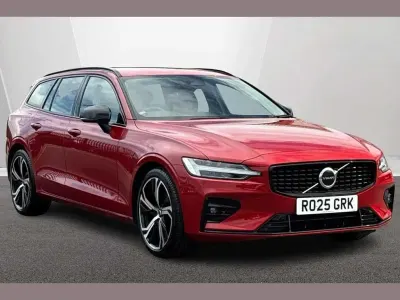 Used Volvo V60 Plus 194 HP (142 kW) 2025 Red Estate