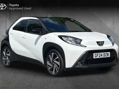 Used Toyota Aygo X 72 HP (52 kW) 2024 White SUV