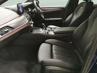 BMW 530e