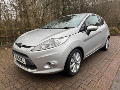Used Ford Fiesta Zetec 94 HP (69 kW) 2010 Silver Hatchback