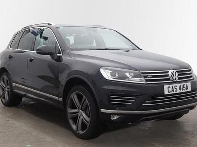 Black Used 2016 VW Touareg R-line Plus SUV | £17,950 (Fair price)