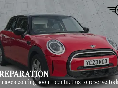 Used Mini Cooper Classic 134 HP (98 kW) 2023 Red Hatchback