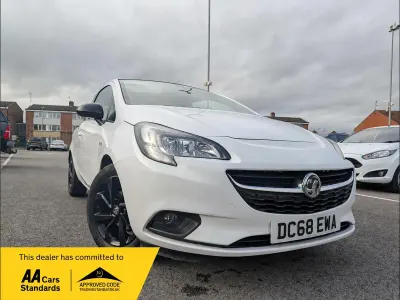 Used Vauxhall Corsa 75 HP (55 kW) 2019 White Hatchback