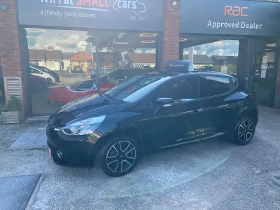 Used Renault Clio Dynamique 88 HP (64 kW) 2016 Black Hatchback