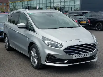 Begagnad Ford S-MAX
