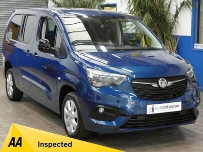 Used Vauxhall Combo S 100 HP (73 kW) 2022 Blue MPV