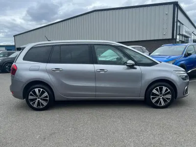 Używany Citroën C4 SpaceTourer Feel 127 KM (93 kW) 2019 Szary Minivan