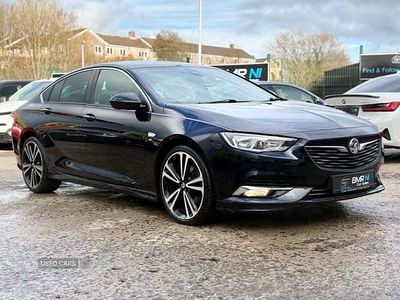 Used Vauxhall Insignia SRi 170 HP (125 kW) 2018 Blue Hatchback