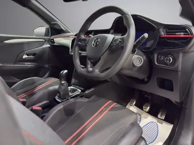 Used Vauxhall Corsa 75 HP (55 kW) 2023 White Hatchback
