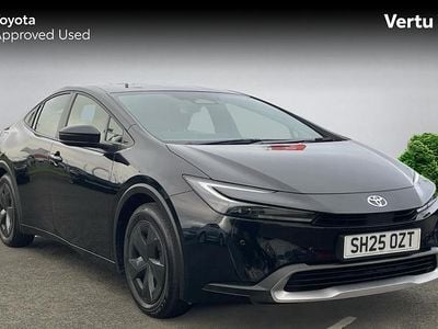 Black Used 2025 Toyota Prius Design Hatchback | £26,221 (Good price)