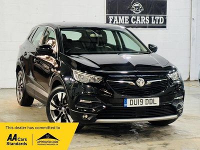 Used Vauxhall Grandland X Sport 130 HP (95 kW) 2019 Black SUV