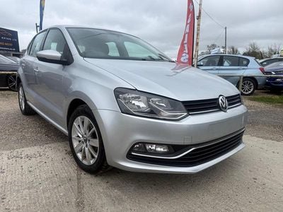 Used VW Polo SE 60 HP (44 kW) 2015 Silver Hatchback