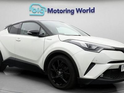 Used Toyota C-HR 122 HP (89 kW) 2019 White SUV